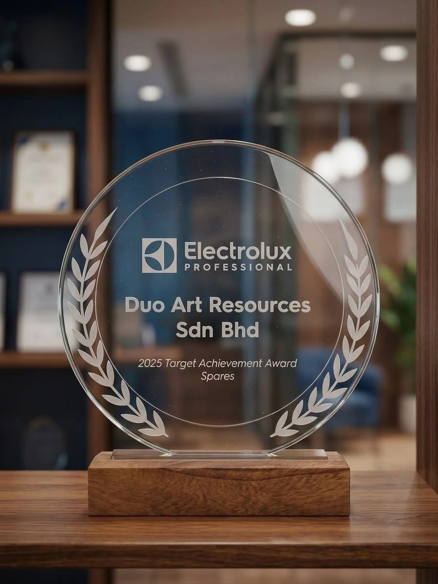 Electrolux Laundry Machine Service partner Laundry Sifu receiving 2025 Target Achievement Award for Spares from Electrolux Professional